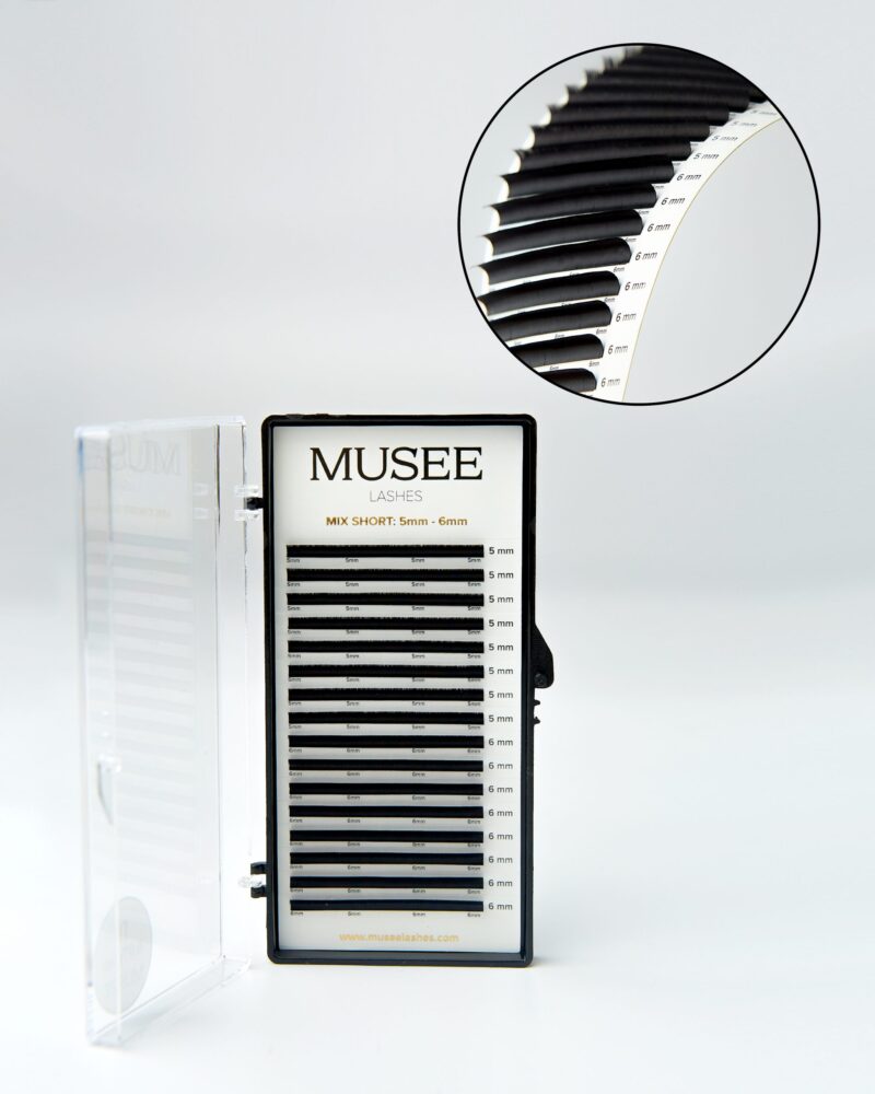 01 Mix Short - MUSEE Lashes