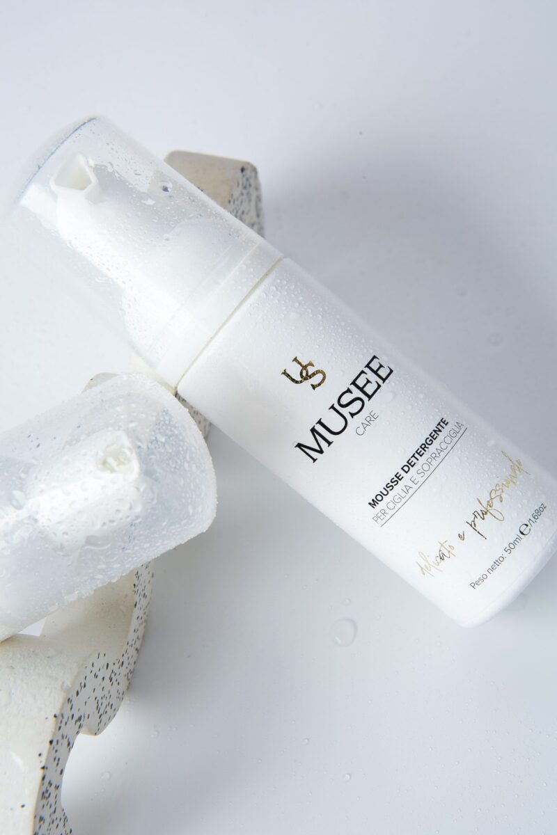 Mousse Detergente per Ciglia e Sopracciglia - MUSEE Lashes