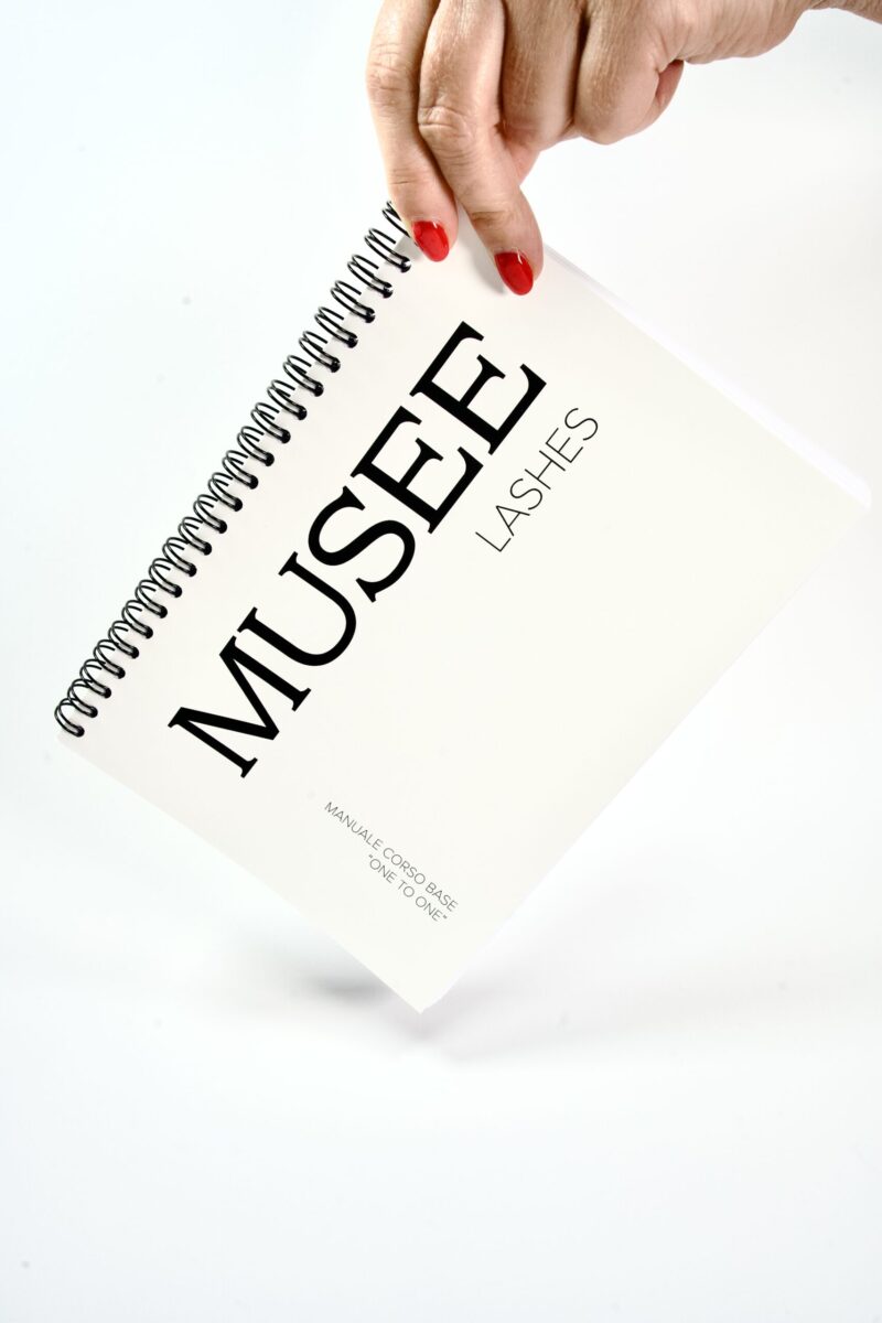Manuale Corso Base "One-to-One" - MUSEE Lashes