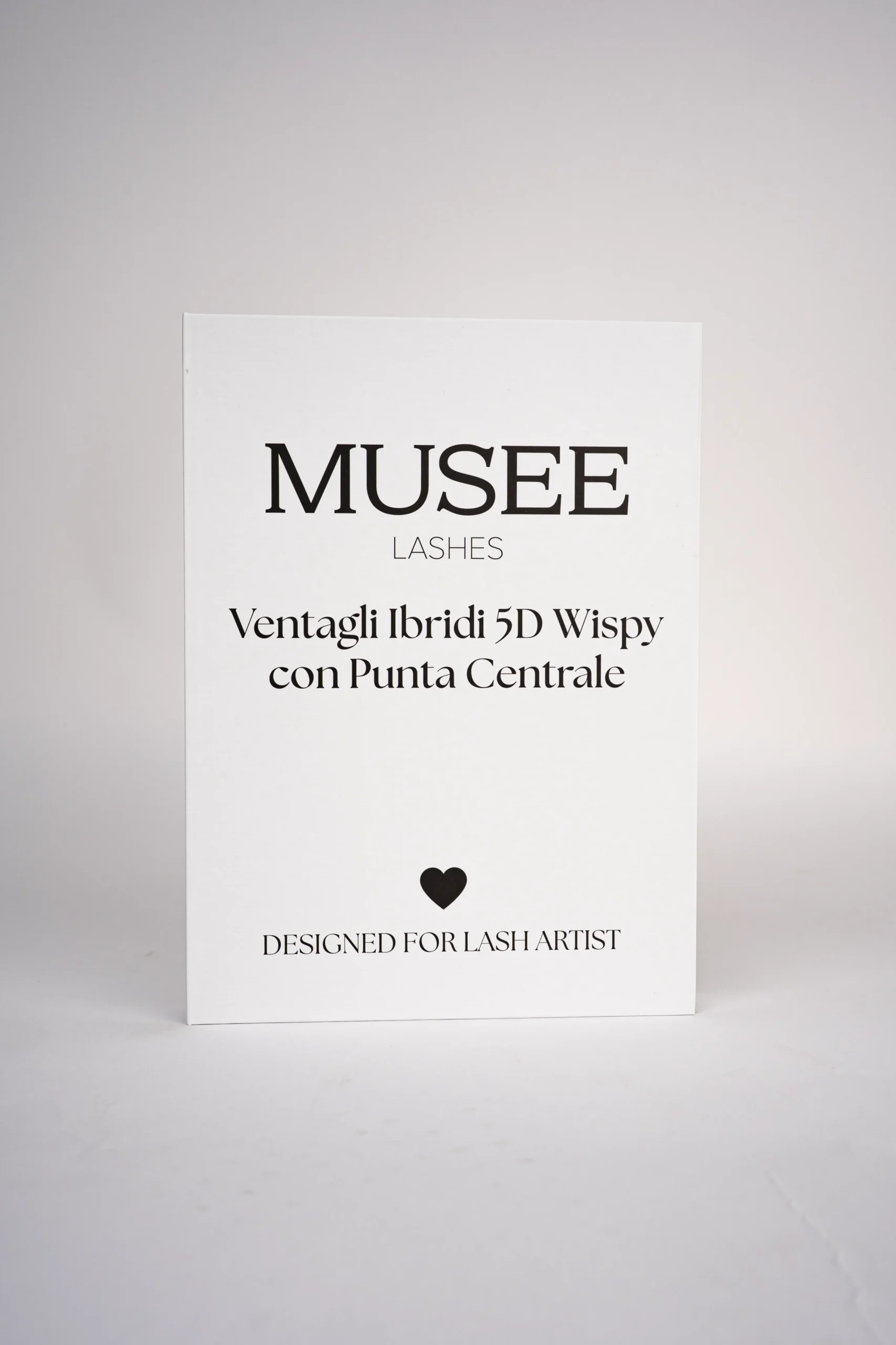 Ventaglio pronto 5D wispy punta centrale Musee Lashes